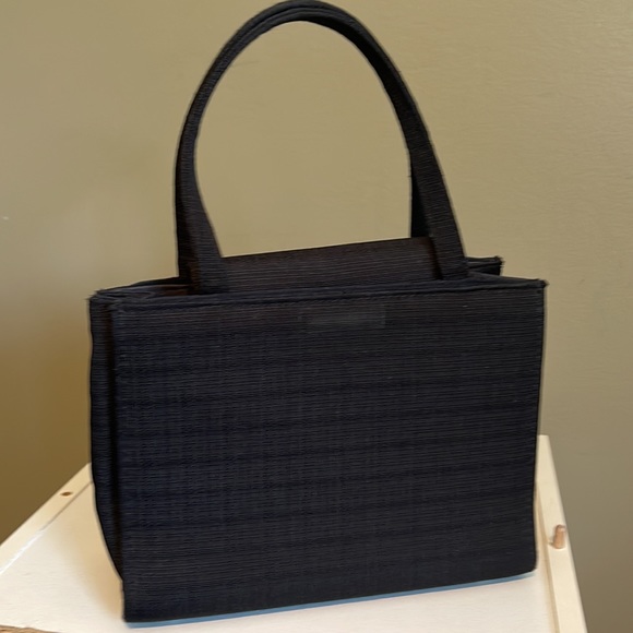 Petite Blk Structured, Textured Handbag - Picture 1 of 9